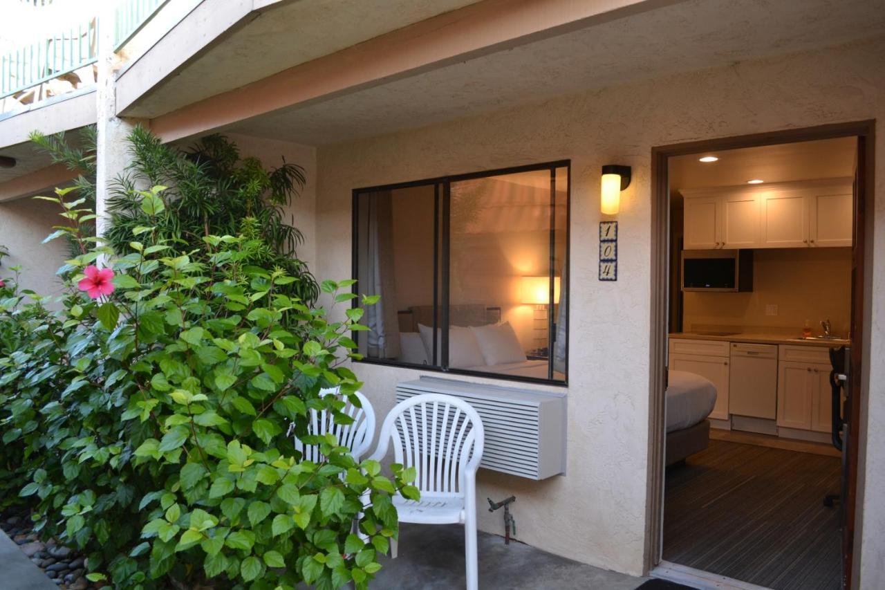 إنسينيتاس Moonlight Beach Motel المظهر الخارجي الصورة